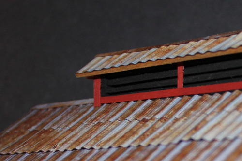 HO scale corregated roof with roof vents